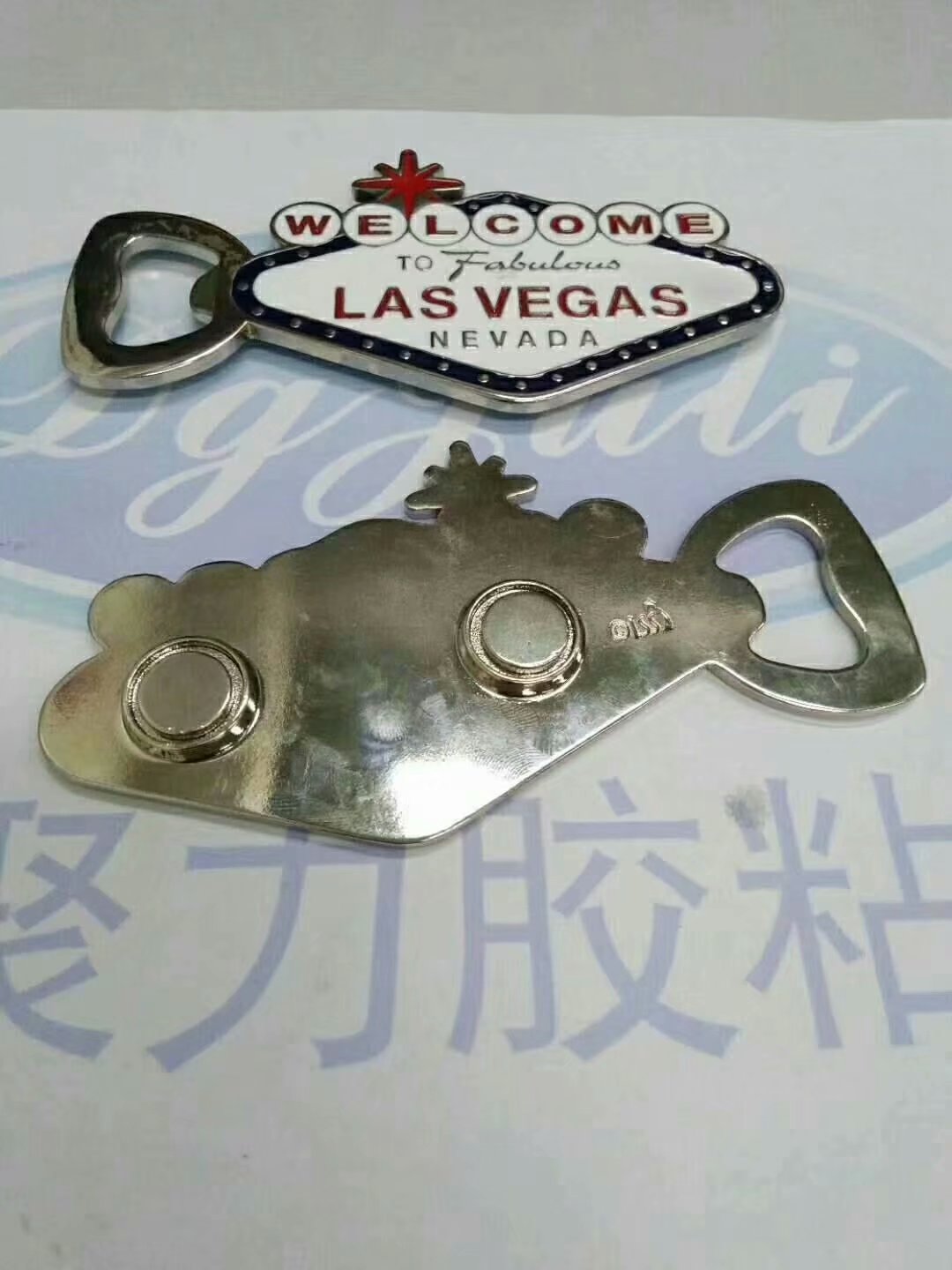 客户使用粘不锈钢快干胶案例 客户使用粘不锈钢快干胶案例