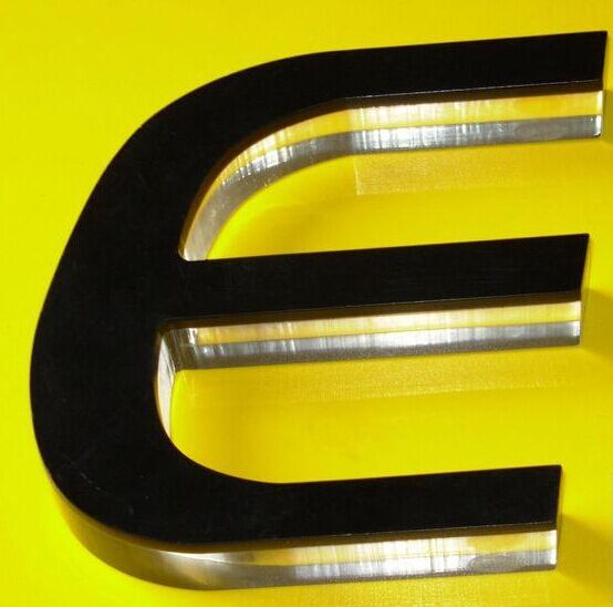 PVC板上粘合铝塑板用胶水?-优选聚厉牌PVC粘金属胶水厂家 PVC板上粘合铝塑板用胶水?-优选聚厉牌PVC粘金属胶水厂家