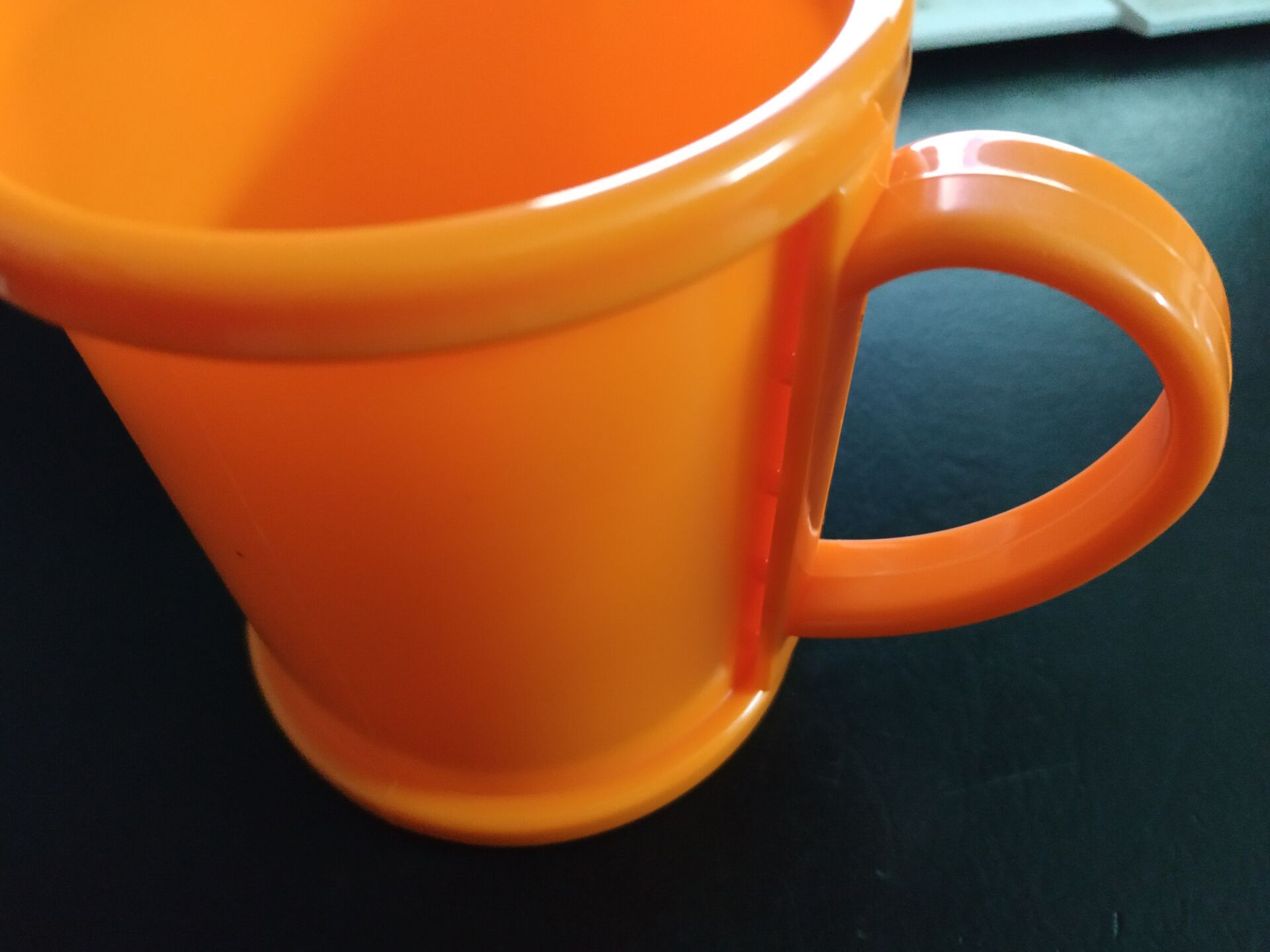 粘abs胶水撕裂材质不脱胶且柔韧性非常好专门解决abs塑料生产企业的行业难题