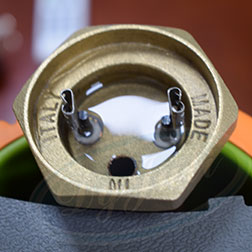 金属导热管密封粘接案例