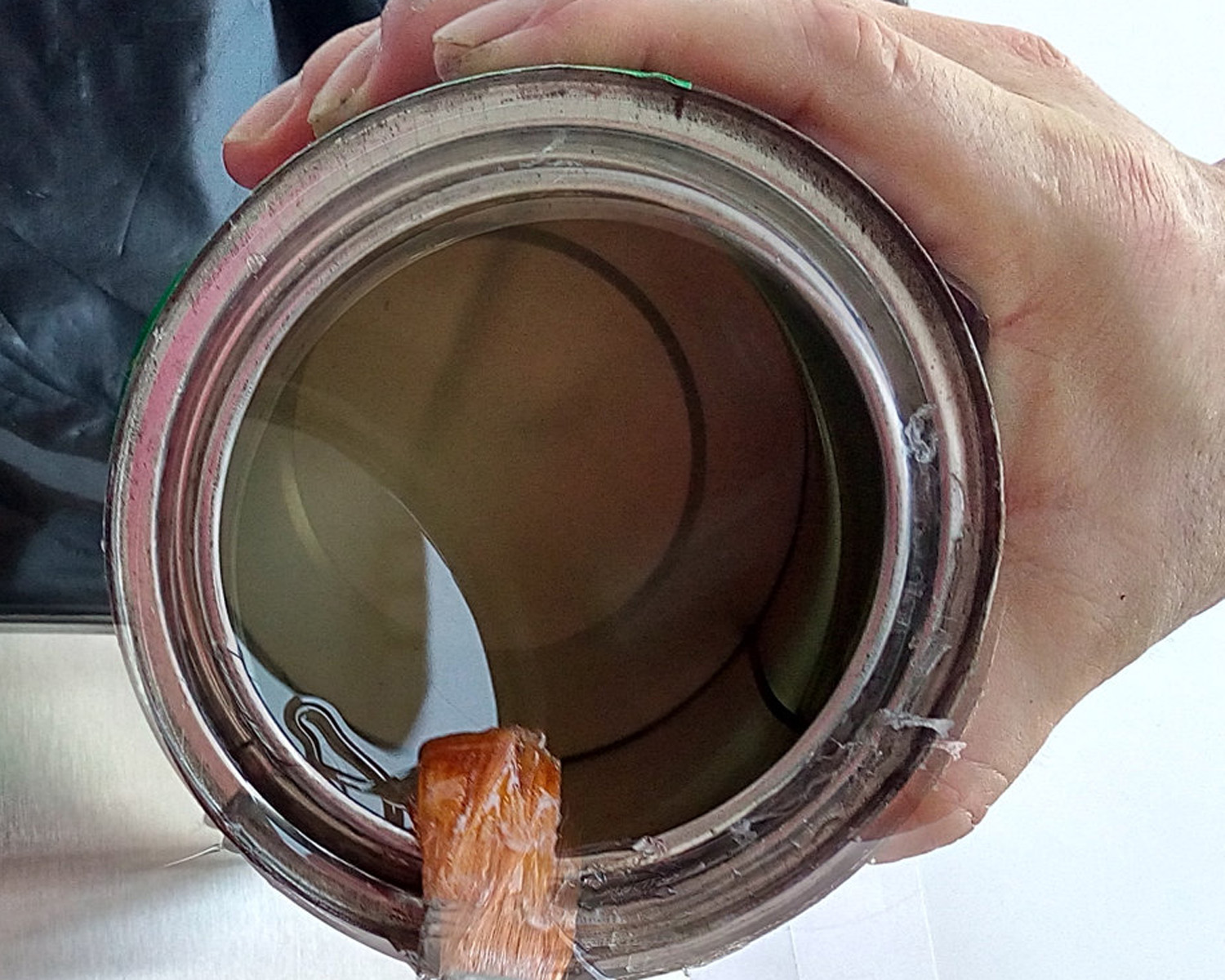 皮革与金属用什么胶水粘接？用柔软透明的皮革粘金属胶水-聚力胶水