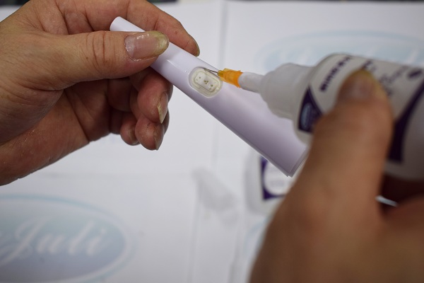 硅胶专用瞬间胶粘硅胶按键