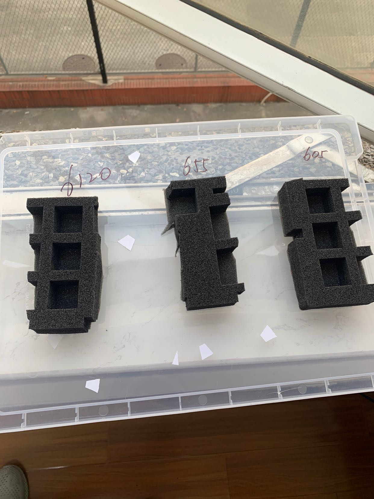 EVA海绵胶水 各种EVA包装盒专用胶水 粘合不脱胶的胶水 聚力胶业 EVA海绵胶水 各种EVA包装盒专用胶水 粘合不脱胶的胶水 聚力胶业