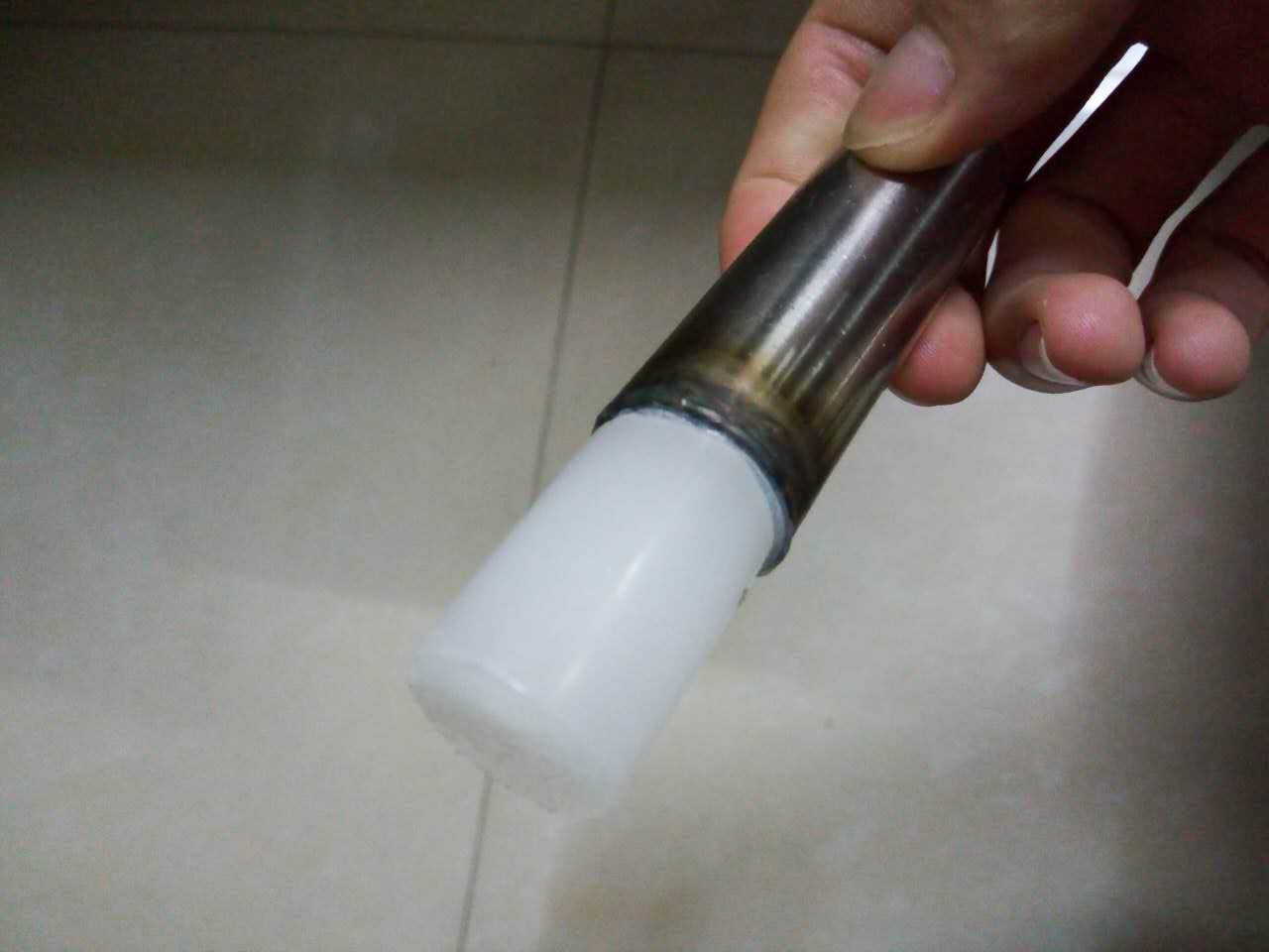 粘铁和塑料的胶水