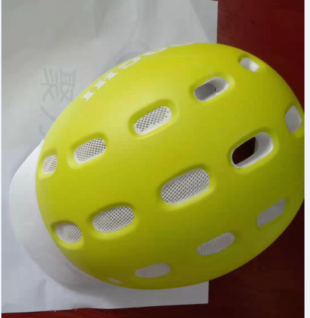 防护头盔还能用胶水粘?聚力这款快干胶为您解决粘接难题