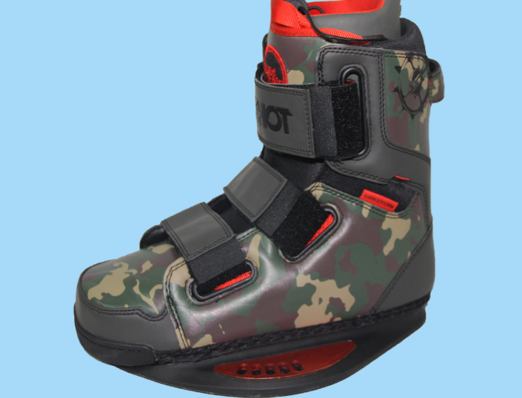 EVA胶水在体育用品领域的应用-聚力胶业