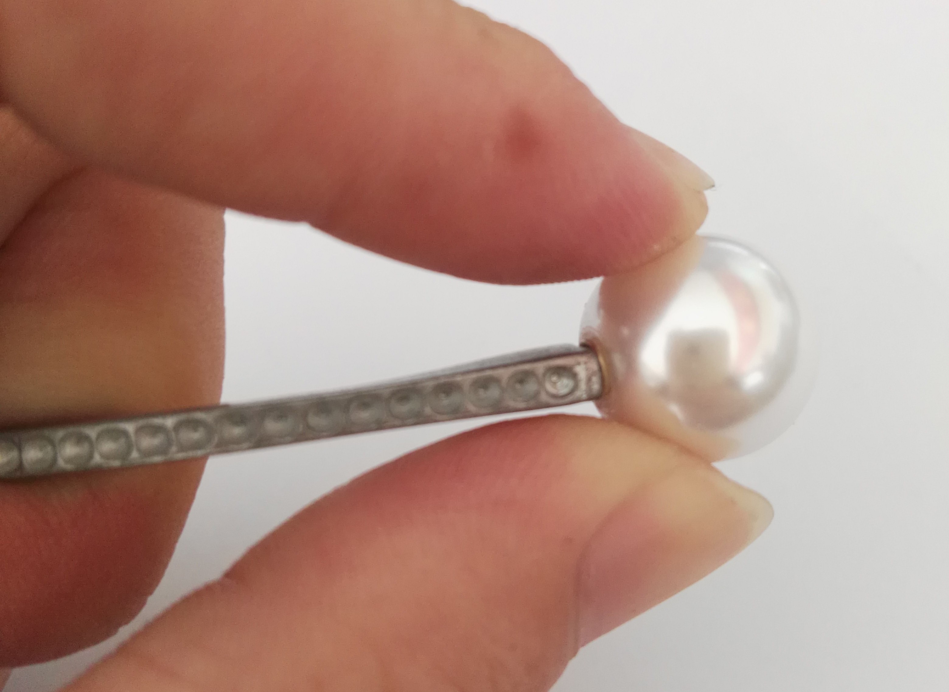 金属粘ABS用什么胶 看饰品行业用胶方案