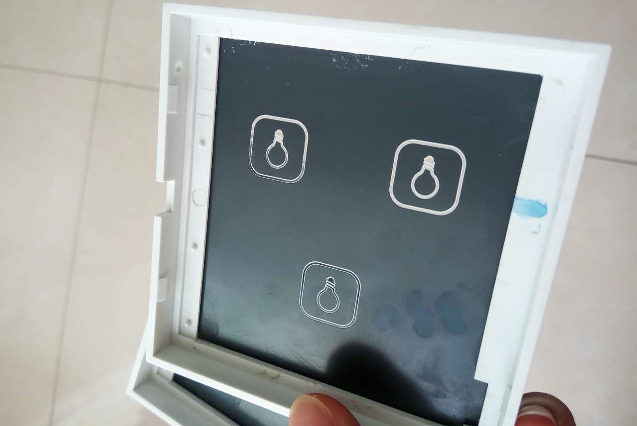 ABS粘玻璃用什么胶 看建材装修行业用胶选择