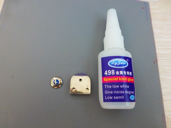 金属专用瞬间胶水粘接案例