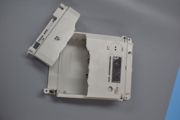 塑料专用胶粘剂在电器中的应用-聚力胶水