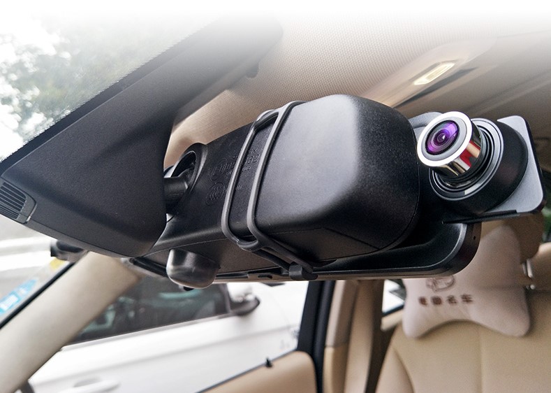 聚力为行车记录仪生产提供耐高温聚氨酯胶水应用方案 聚力为行车记录仪生产提供耐高温聚氨酯胶水应用方案