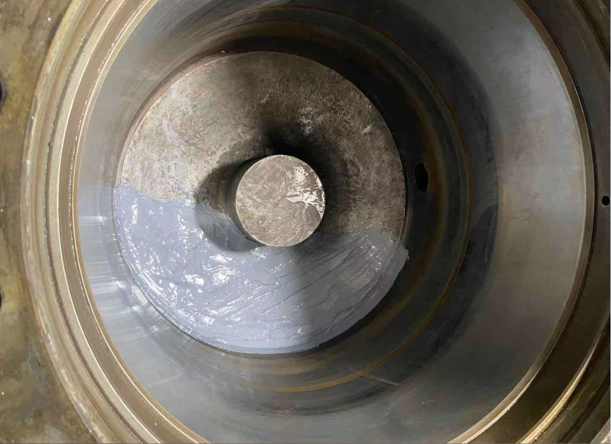 注塑机油缸修补,就找专业技术的聚力修补剂厂家