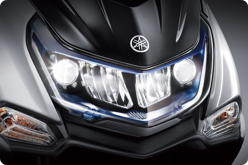 汽车大灯塑料粘金属用什么胶好?认准聚力粘金属胶水 汽车大灯塑料粘金属用什么胶好?认准聚力粘金属胶水