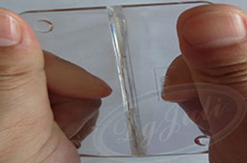 PP瞬间胶水粘接案例